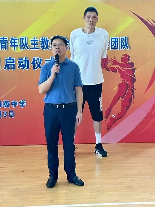 业余爱好者如何在有限时间内提升篮球优势_0